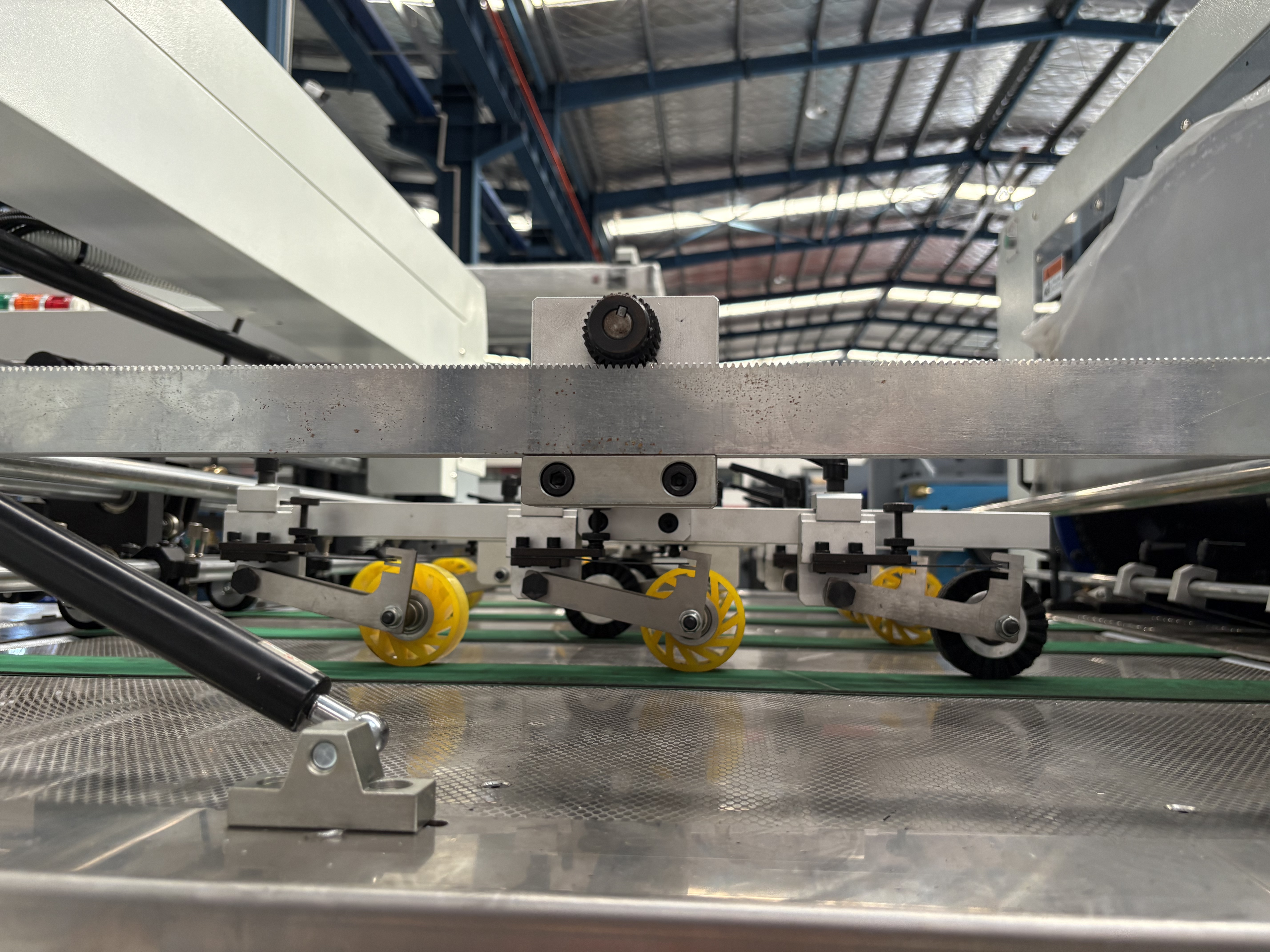 Automatic Die Cutting & Creasing Machine