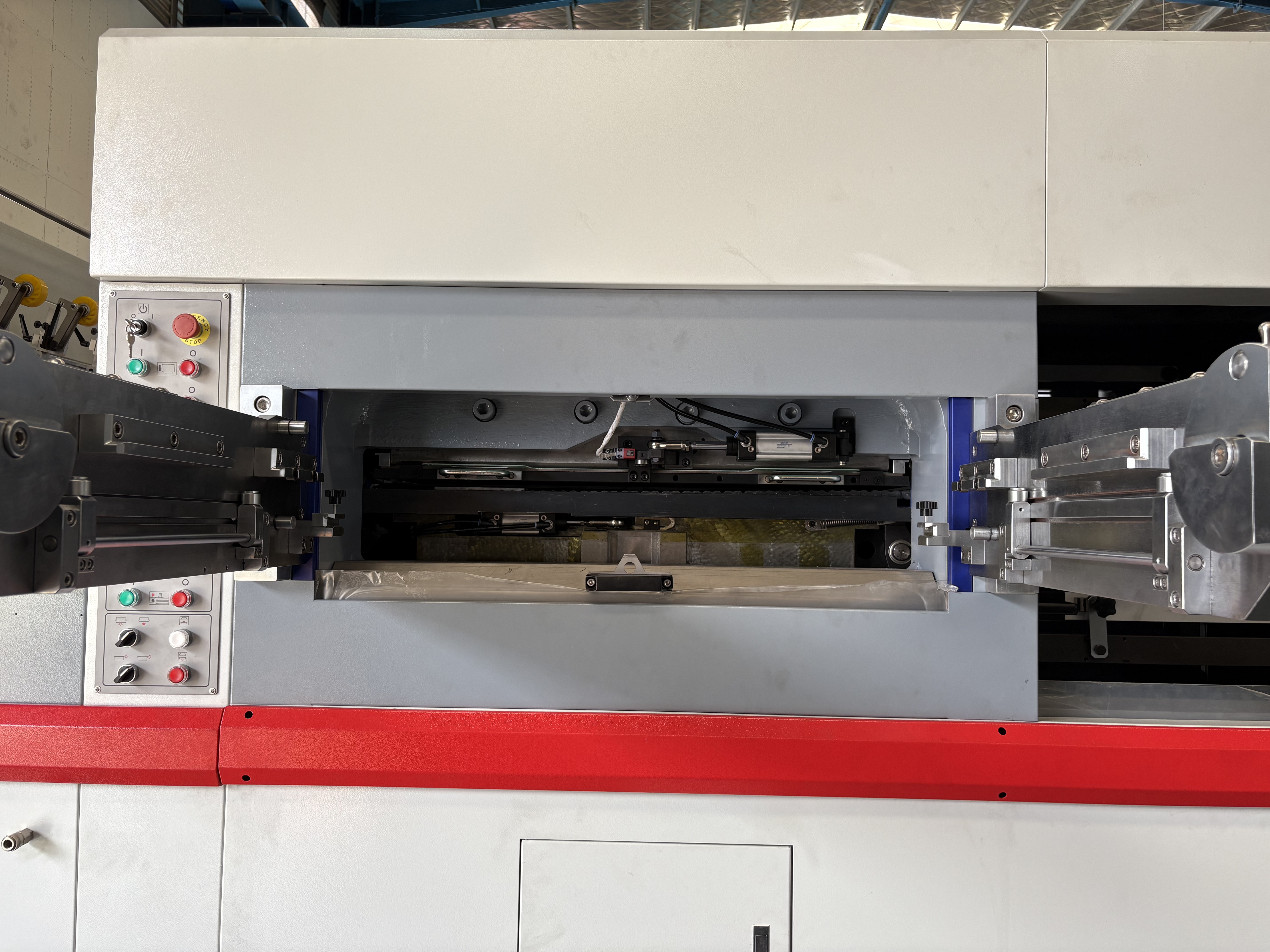 Automatic Die Cutting & Creasing Machine