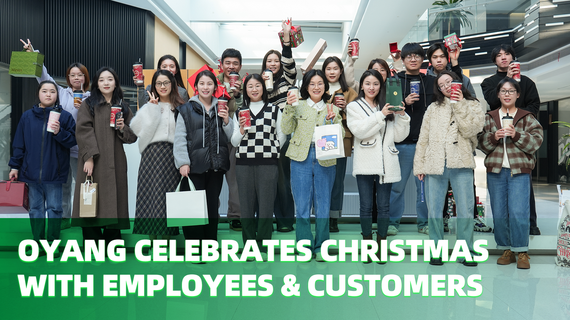 Oyang Celebrates Christmas With Employees & Customers