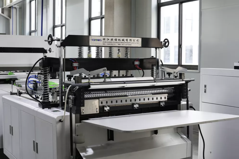 SMART 17 XC700 Non-Woven 3 in 1 Bag Making Machine with Handle Online