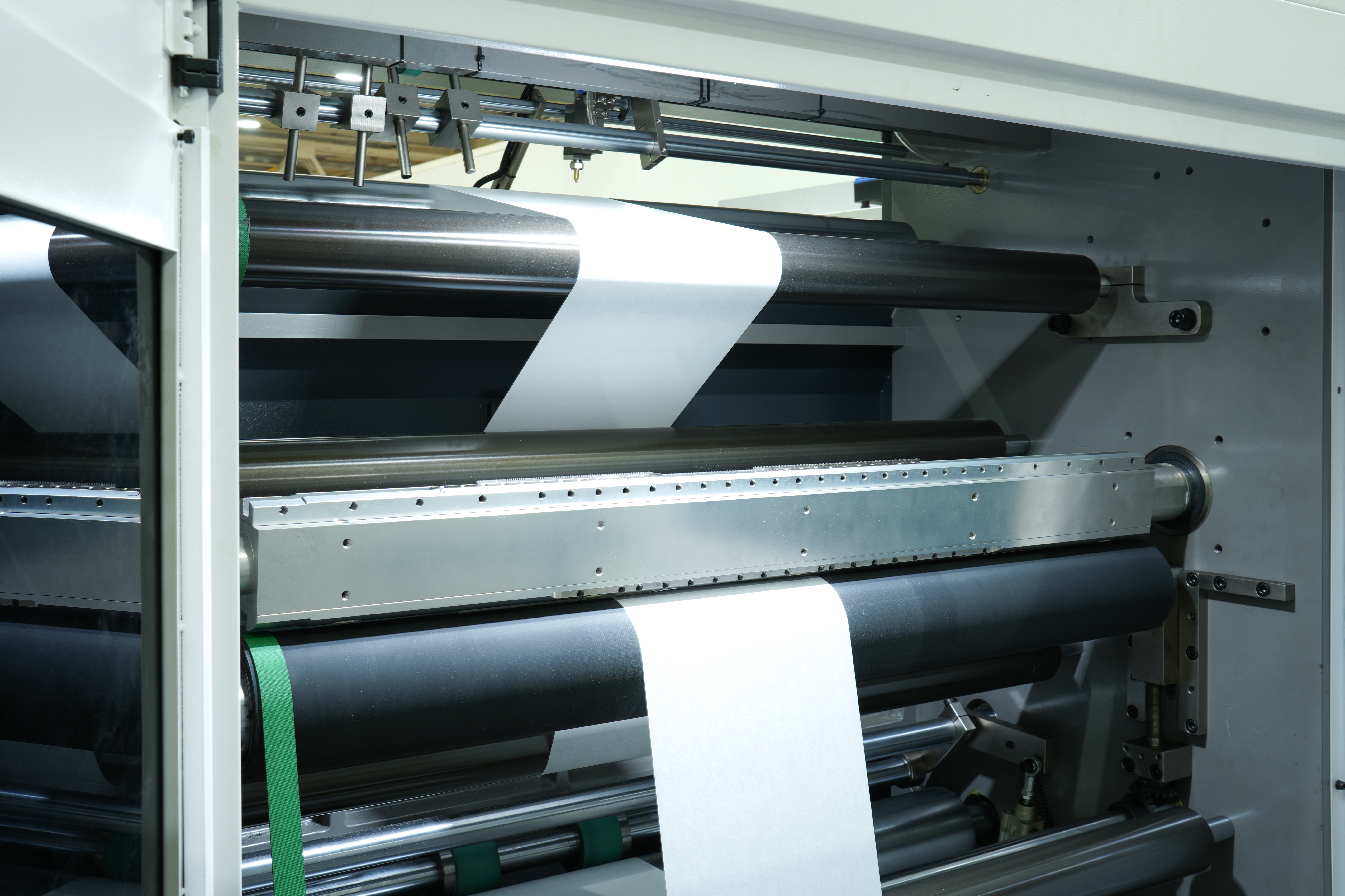 Roll-fodret skarp nederste papirpose maskine