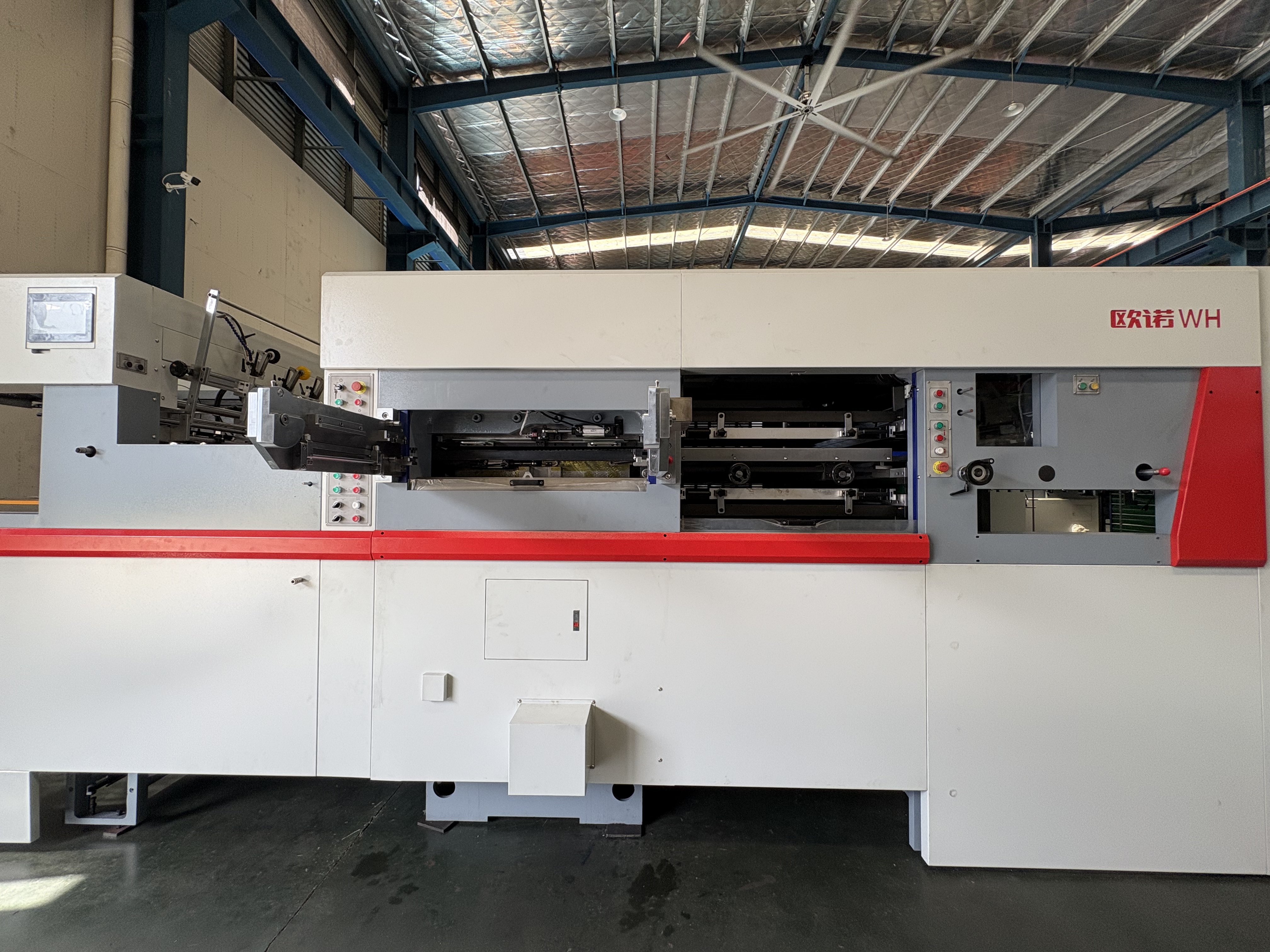 Automatic Hot Foil Stamping and Die Cutting Machine