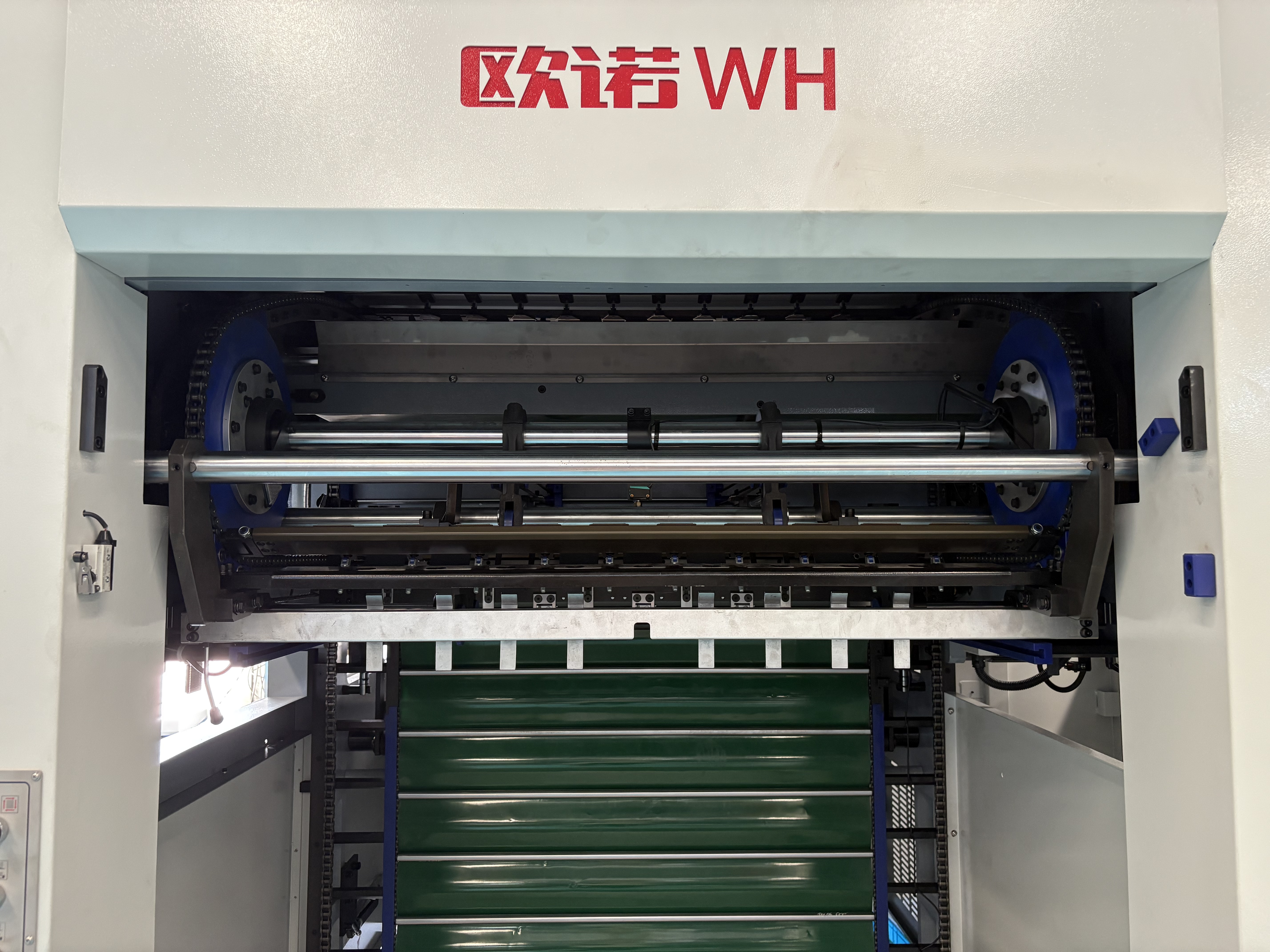 Automatic Die Cutting & Creasing Machine